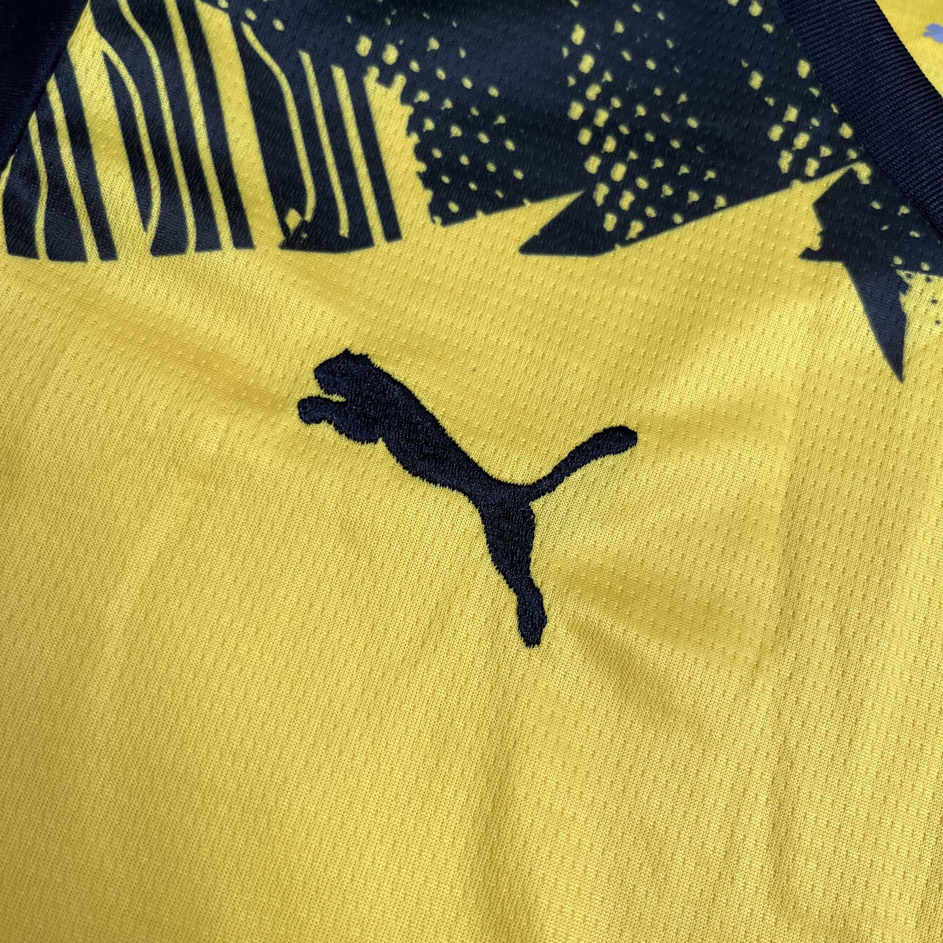 Conjunto Infantil Borussia Dortmund Titular 25/26 - Amarelo
