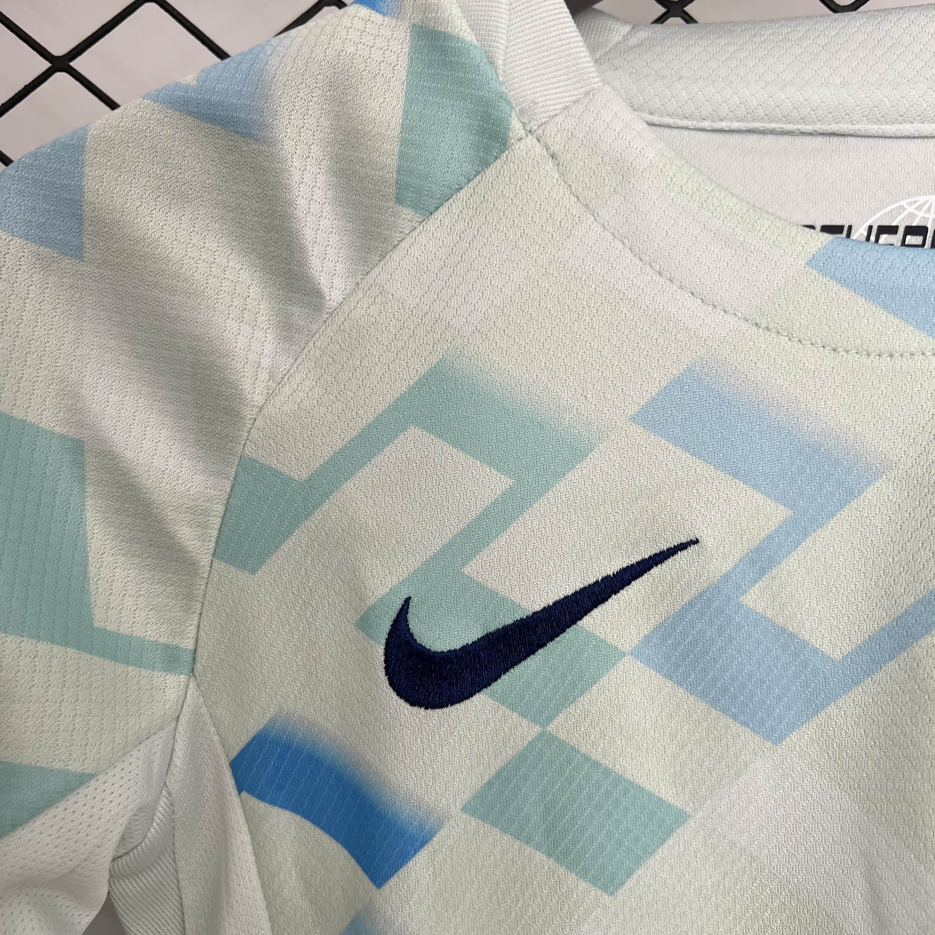 Conjunto Inter de Milão Away25/26 - Branca