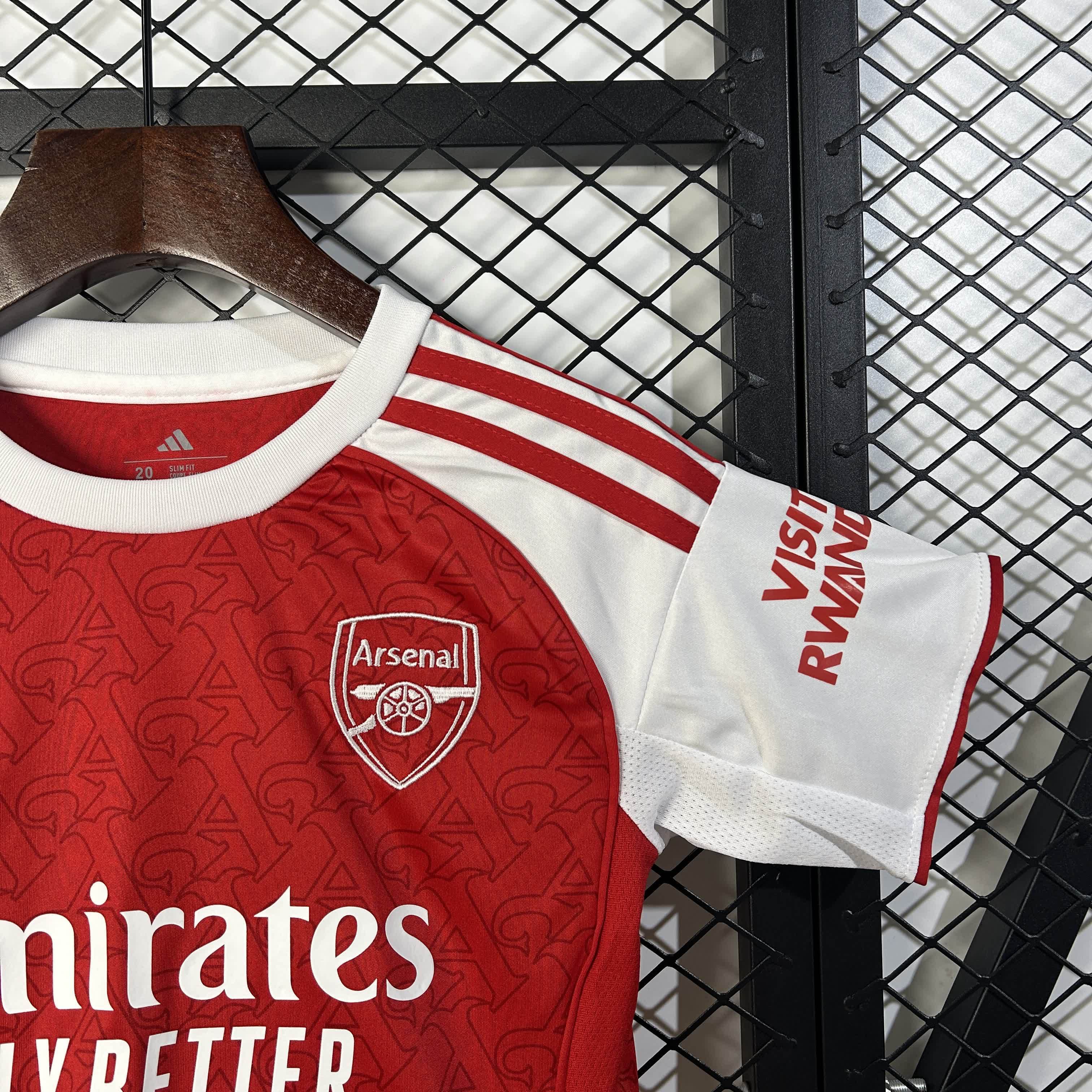 Conjunto Arsenal Home 25/26