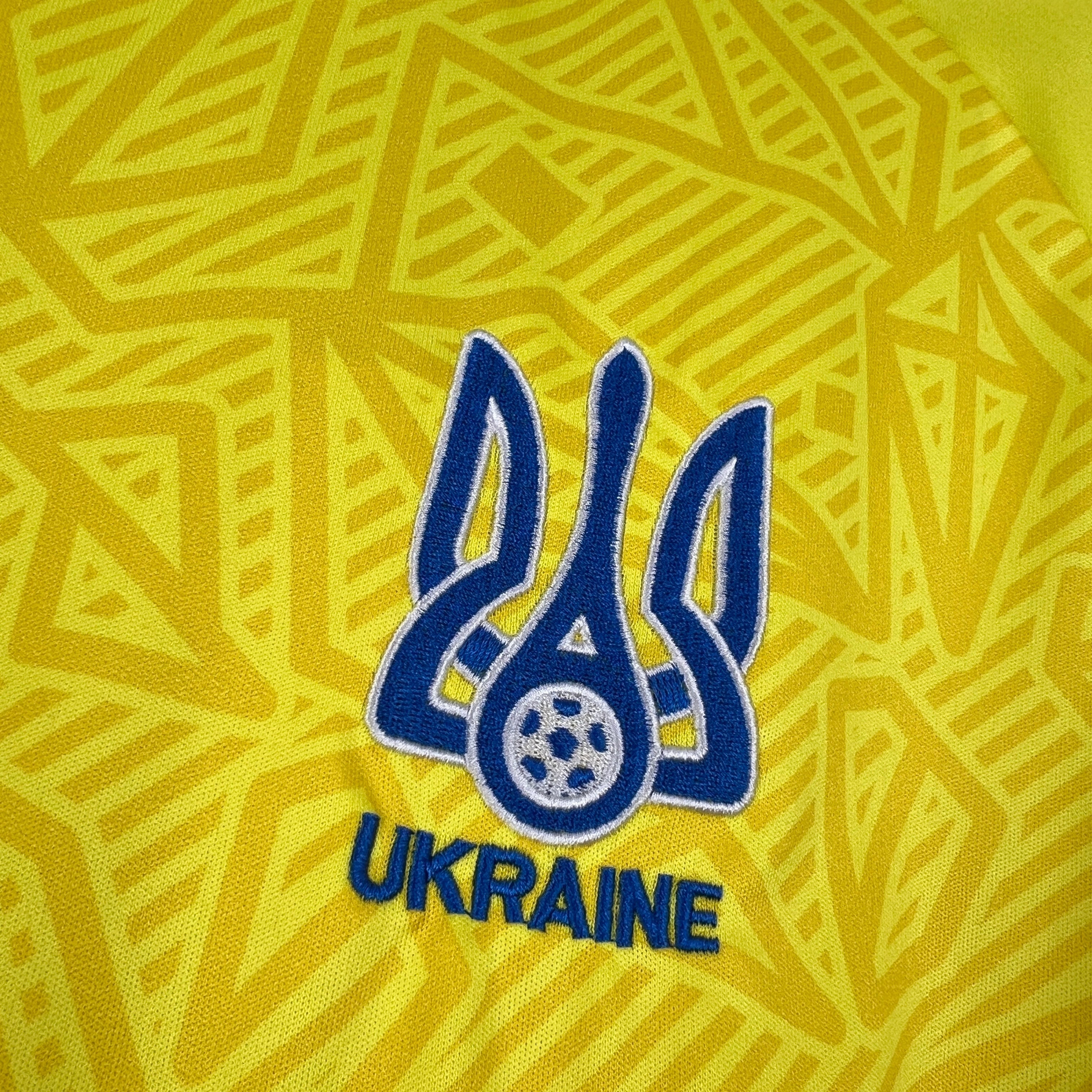 Camisa Ucrânia 26/27 - Masculina