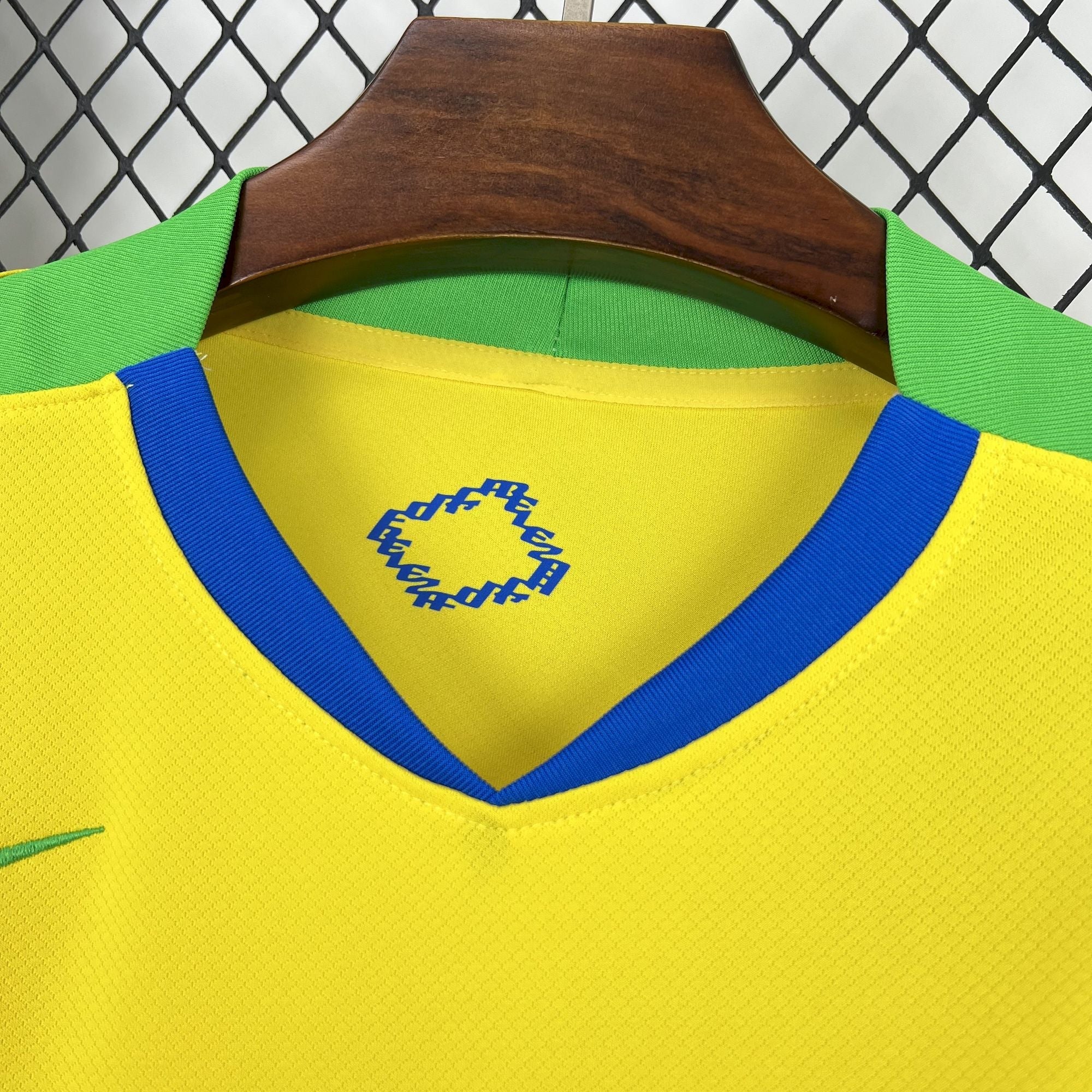 Camisa Titular Brasil 25/26 - Amarela