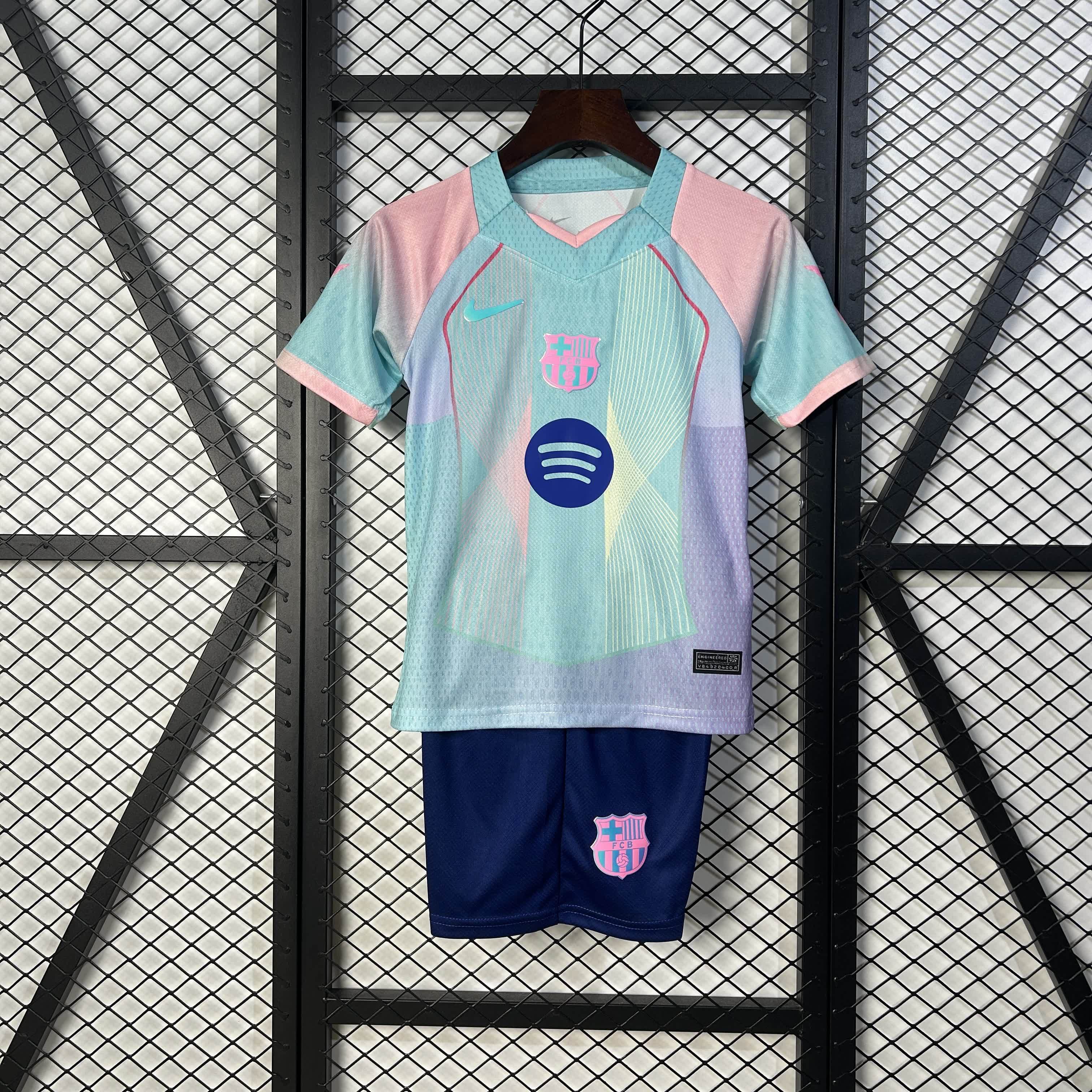 Conjunto Barcelona Especial 25/26