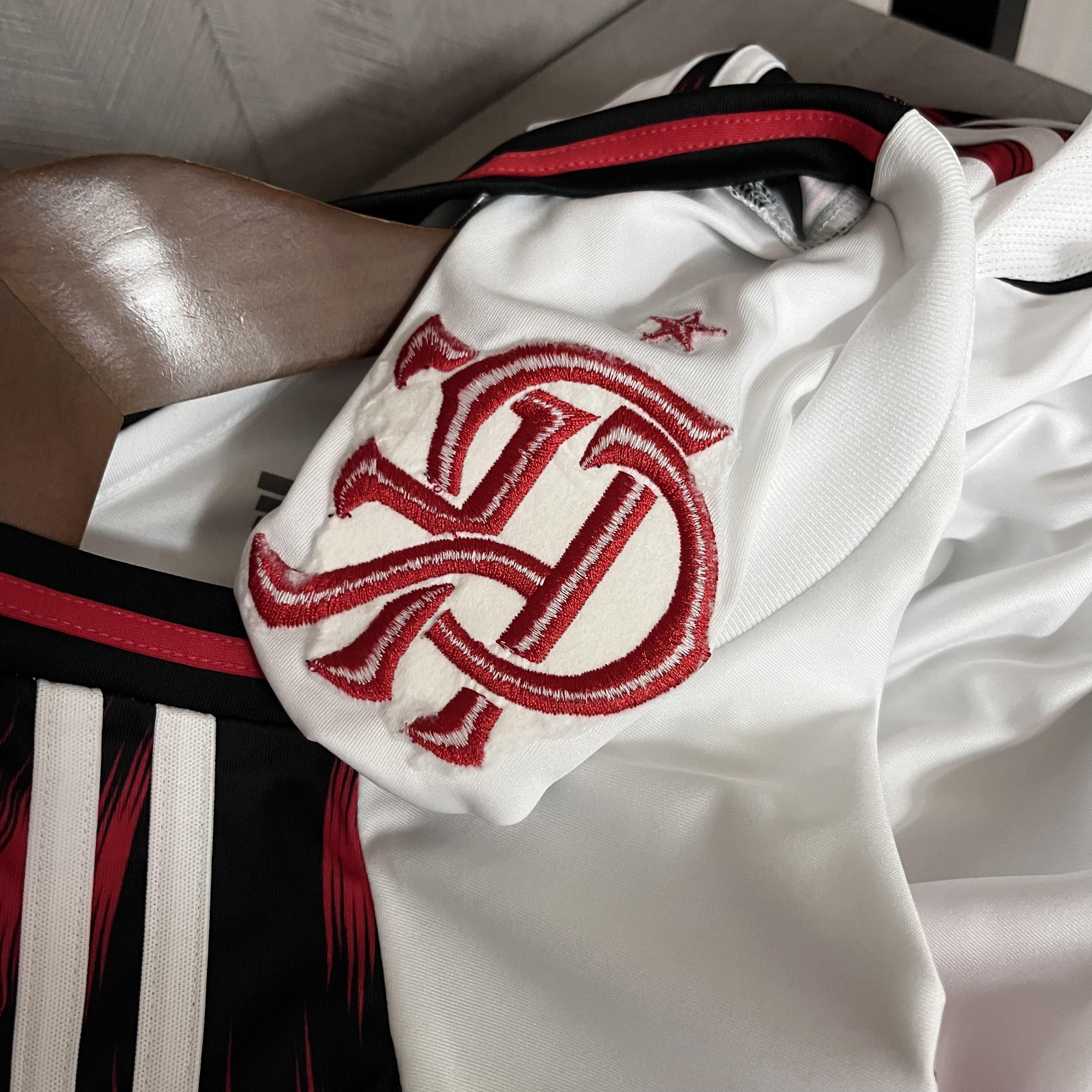 Camisa Flamengo Fora 25/26 - Branca e Vermelha