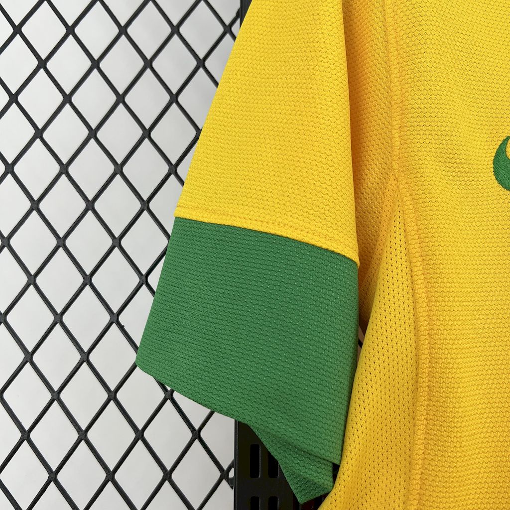 Camisa Brasil Titular 12/13 - Versão Retrô Amarela