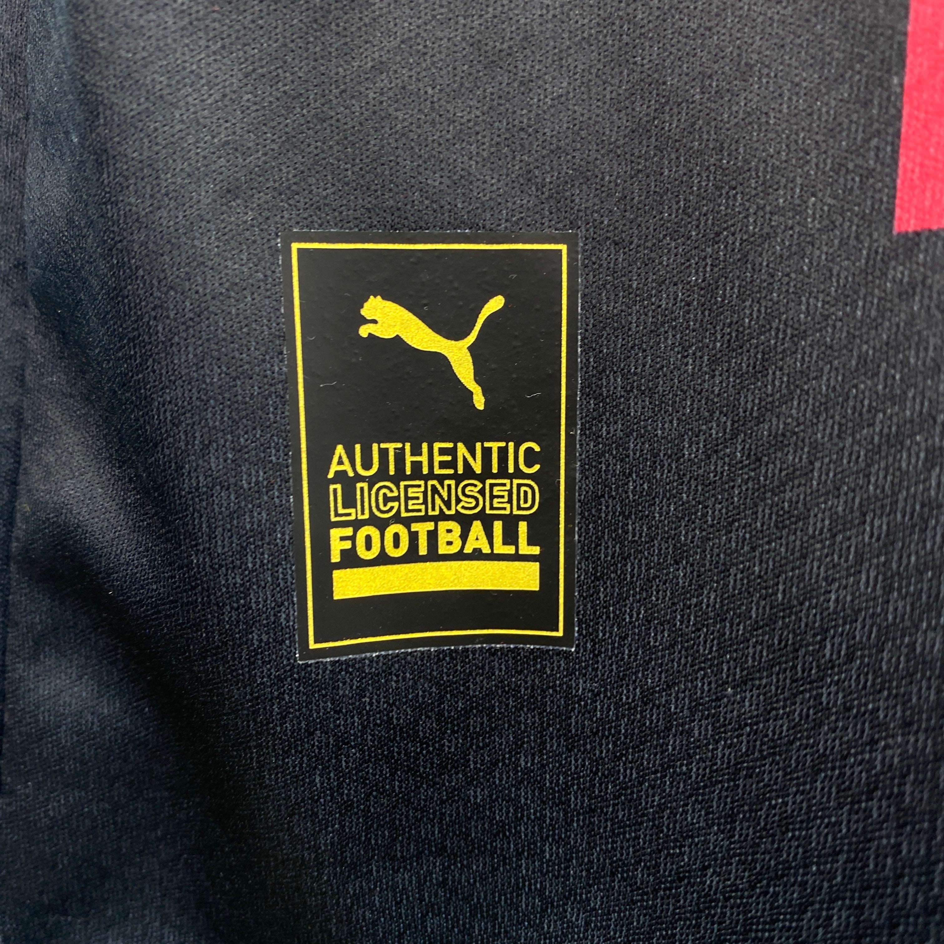 Camisa Milan Home 22/23 - Vermelho e Preto