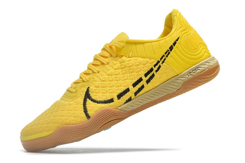 NIKE REACT GATO