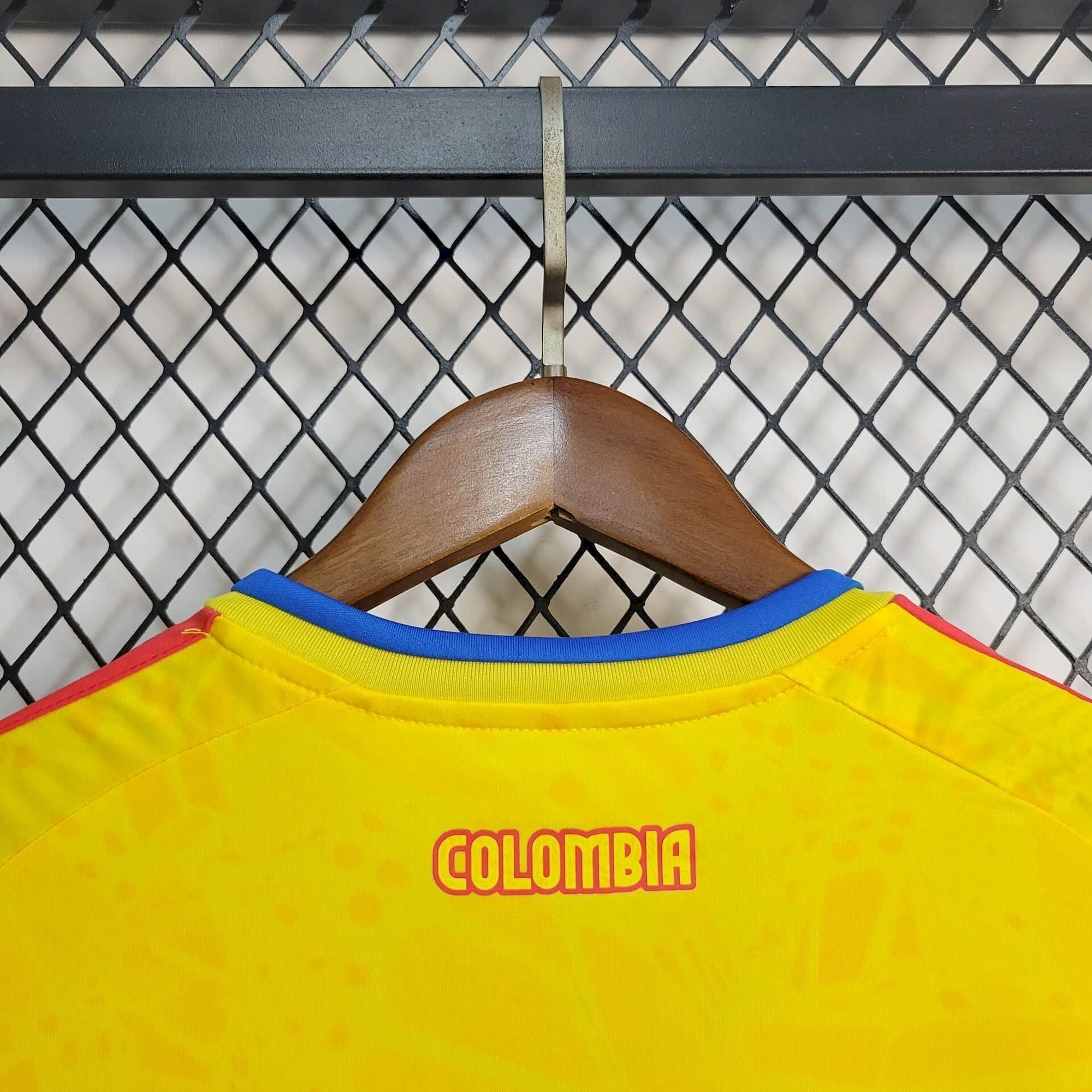 Camisa Colômbia l 26/27 - Feminina