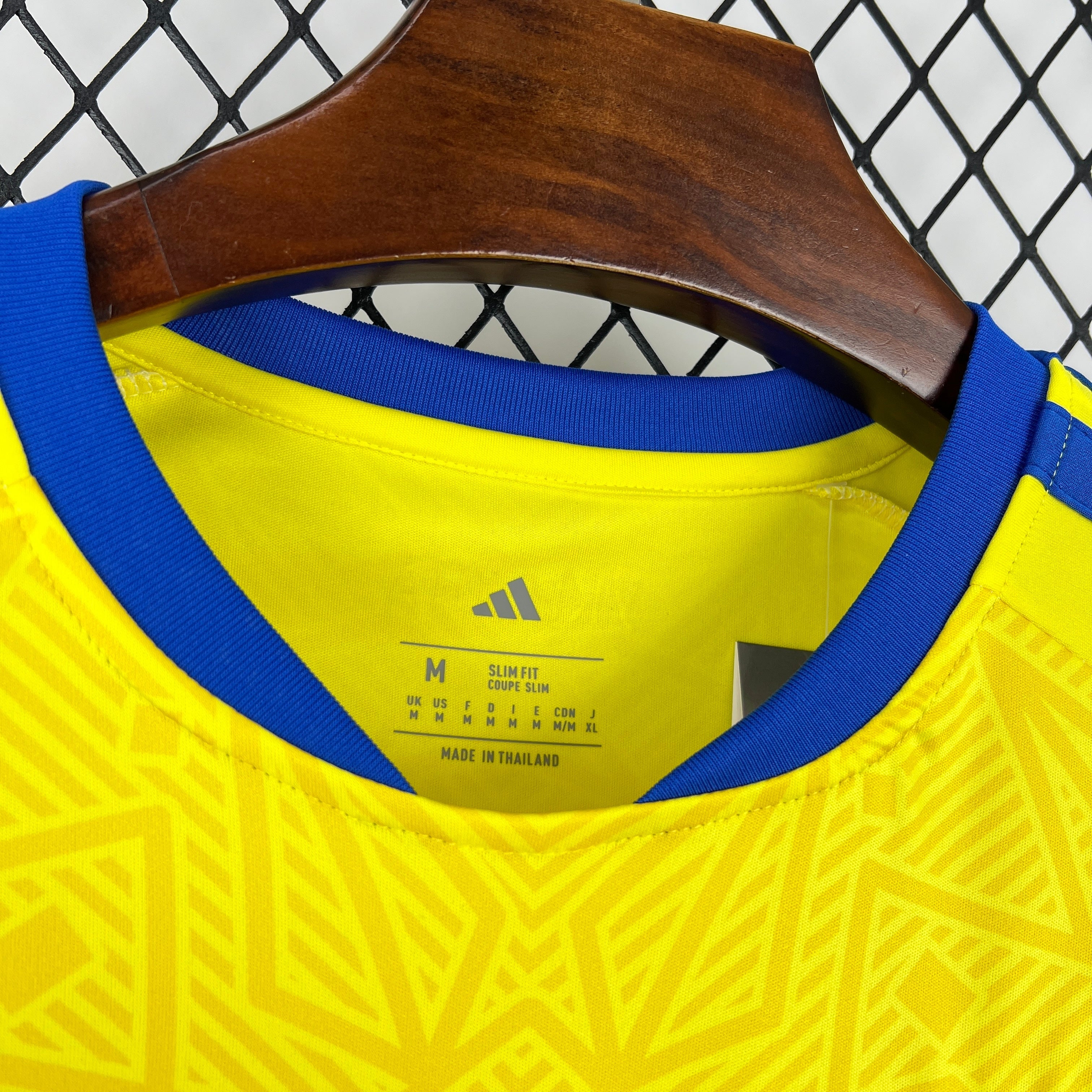 Camisa Ucrânia 26/27 - Masculina