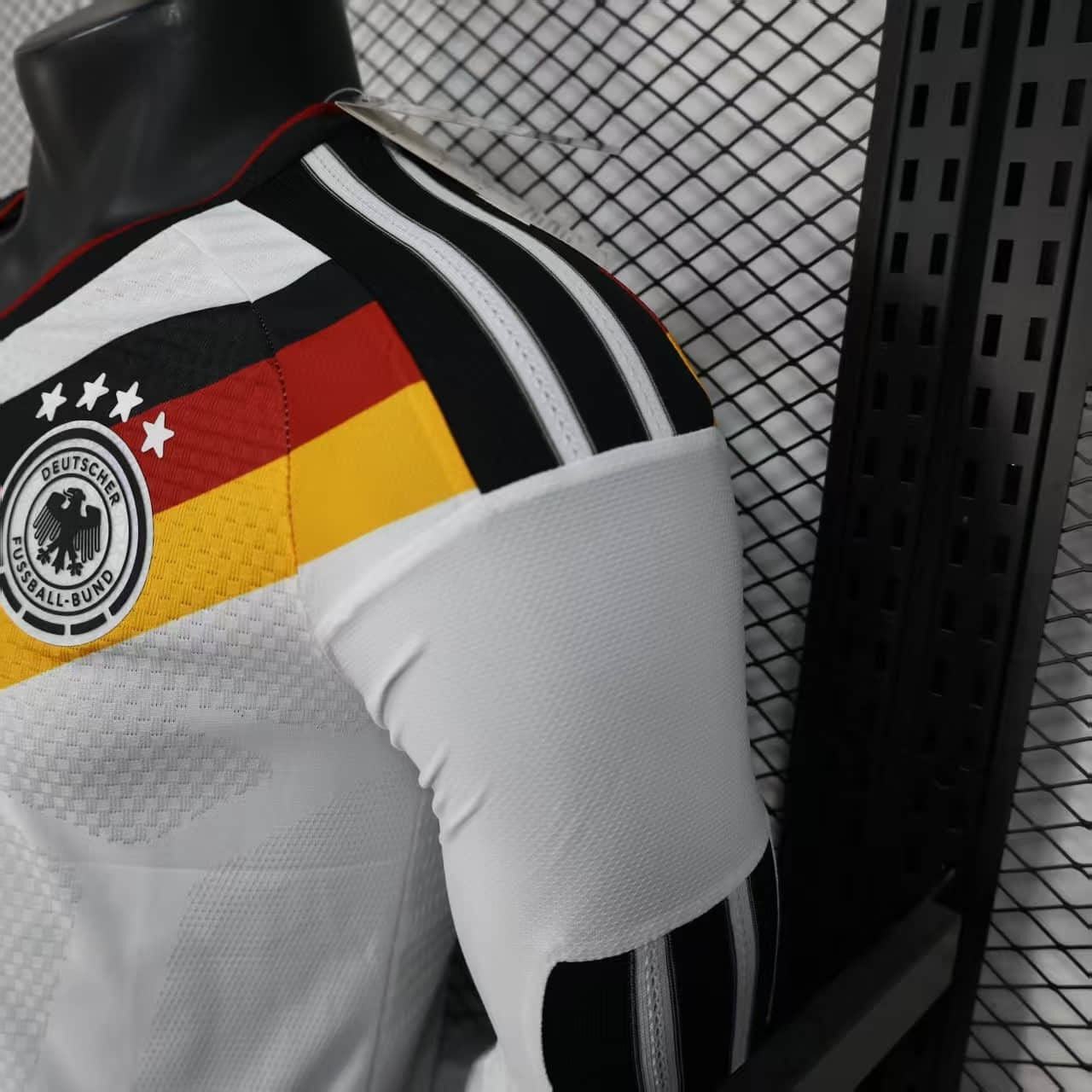 Camisa Alemanha Manga Longa 2026/27 - Versão Jogador