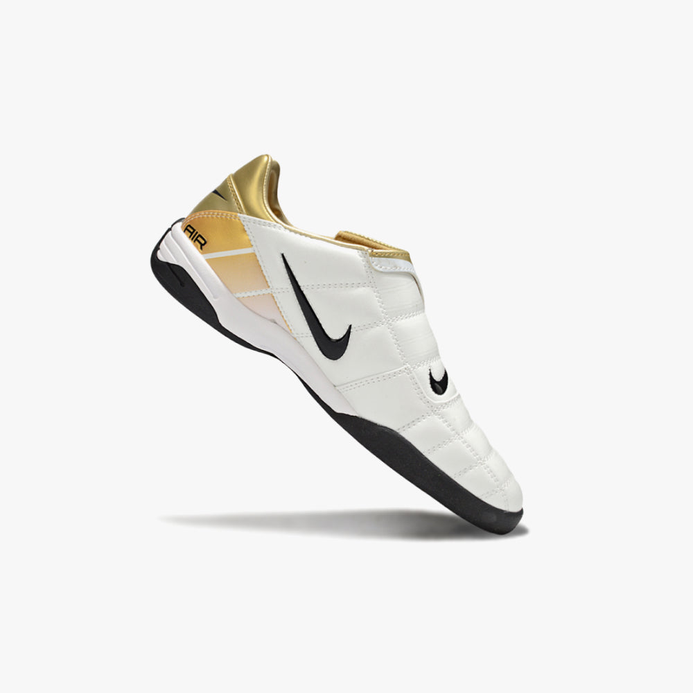 NIKE TOTAL 90 (IC)